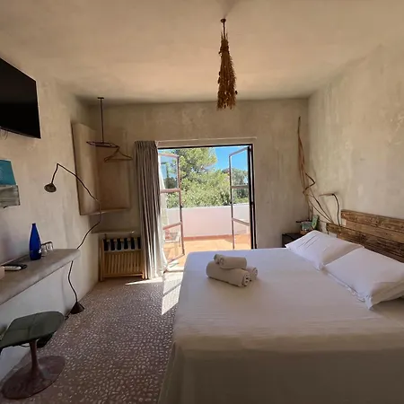Boutique Hostal La Curandera De Salinas Sant Francesc de s'Estany Exterior photo