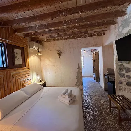 Boutique Hostal La Curandera De Salinas Sant Francesc de s'Estany Exterior photo
